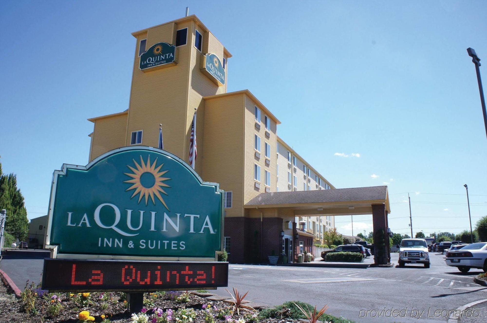 Отель La Quinta By Wyndham Portland Airport Экстерьер фото